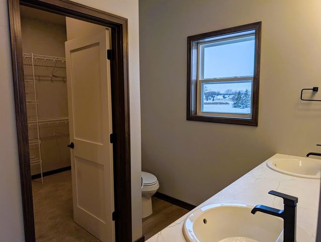 1759 DALLAS LANE, De Pere, WI 54115