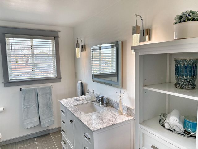 39228 Venetian Drive, Harrison Twp, MI 48045