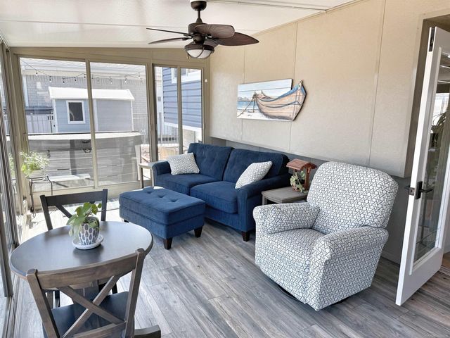 39228 Venetian Drive, Harrison Twp, MI 48045