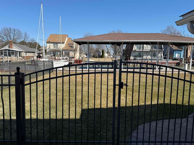 39228 Venetian Drive, Harrison Twp, MI 48045