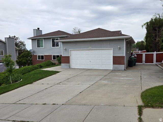 1263 E GRAYSON CT, Sandy, UT 84094