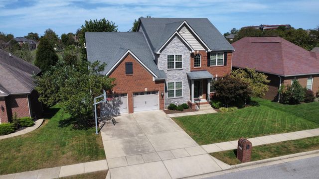 132 Sunningdale Drive, Georgetown, KY 40324