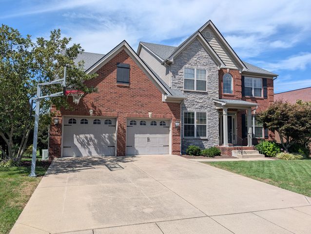 132 Sunningdale Drive, Georgetown, KY 40324