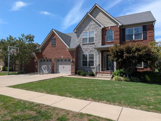 132 Sunningdale Drive, Georgetown, KY 40324