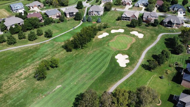 132 Sunningdale Drive, Georgetown, KY 40324