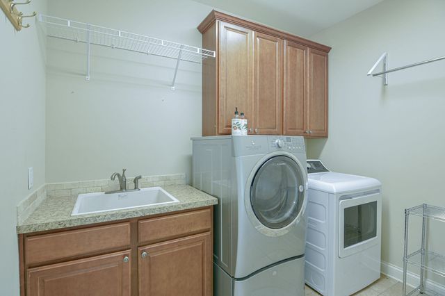 132 Sunningdale Drive, Georgetown, KY 40324