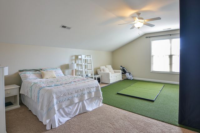132 Sunningdale Drive, Georgetown, KY 40324