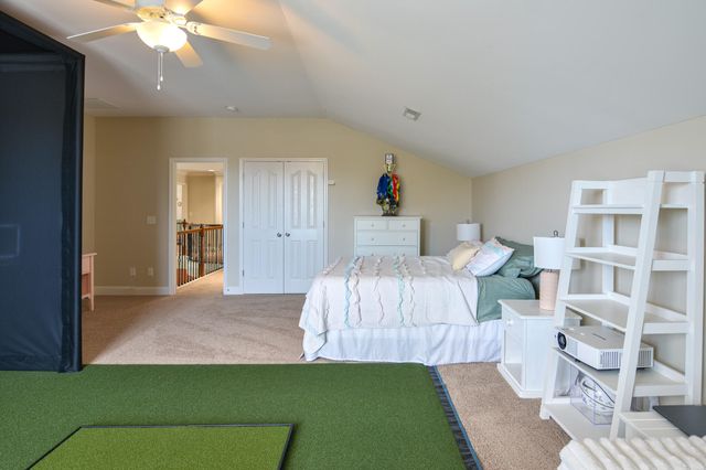 132 Sunningdale Drive, Georgetown, KY 40324
