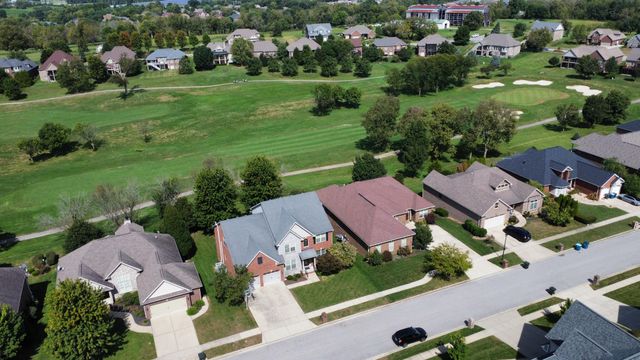 132 Sunningdale Drive, Georgetown, KY 40324