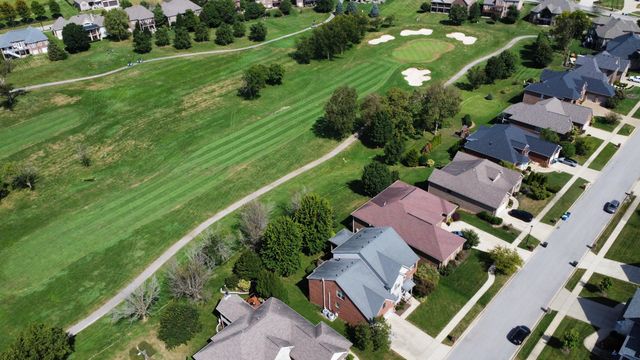 132 Sunningdale Drive, Georgetown, KY 40324