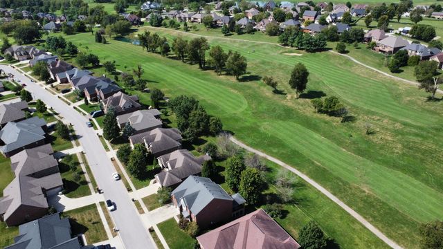 132 Sunningdale Drive, Georgetown, KY 40324