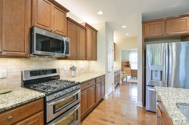 132 Sunningdale Drive, Georgetown, KY 40324