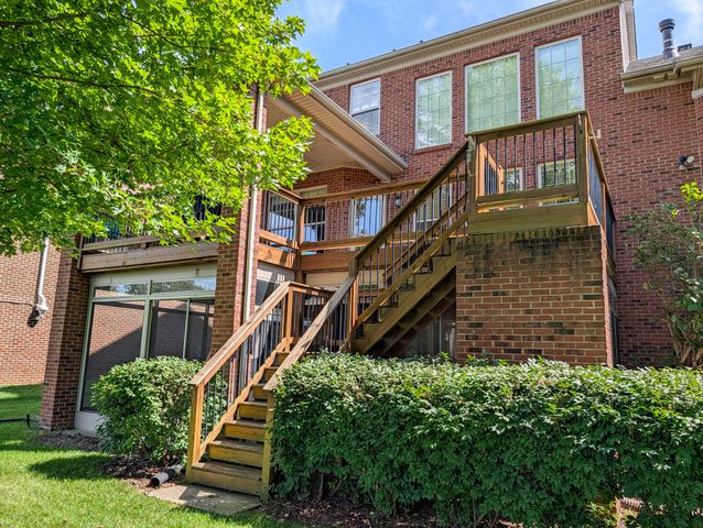 132 Sunningdale Drive, Georgetown, KY 40324