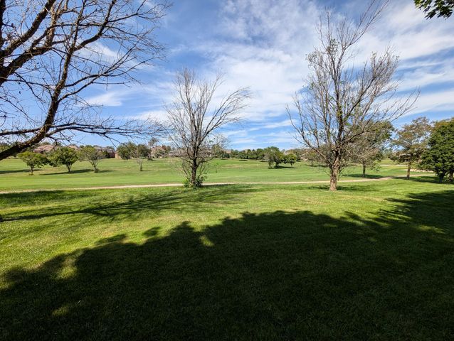 132 Sunningdale Drive, Georgetown, KY 40324