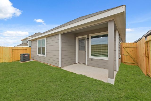 9235 Grace Ridge Drive, Willis, TX 77318