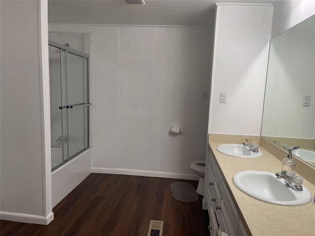 301 Sheri Lane, Roanoke, TX 76262