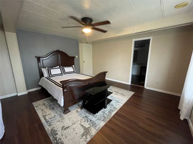 301 Sheri Lane, Roanoke, TX 76262