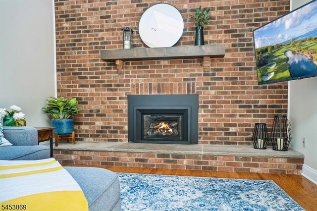 2 LINK PLACE, Edison Twp., NJ 08820