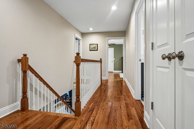2 LINK PLACE, Edison Twp., NJ 08820