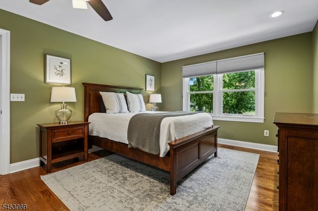 2 LINK PLACE, Edison Twp., NJ 08820