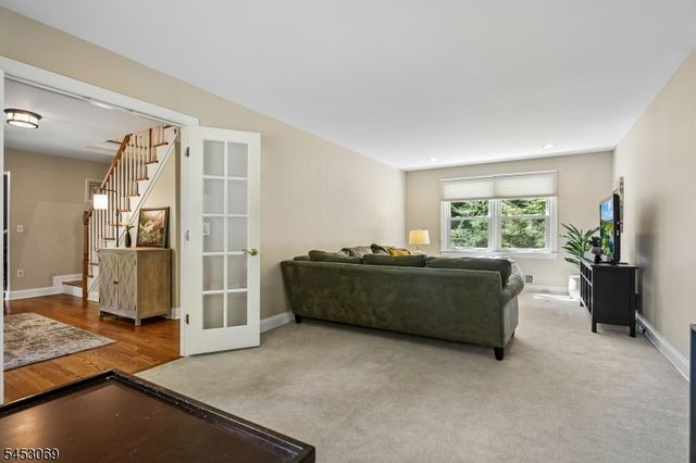 2 LINK PLACE, Edison Twp., NJ 08820