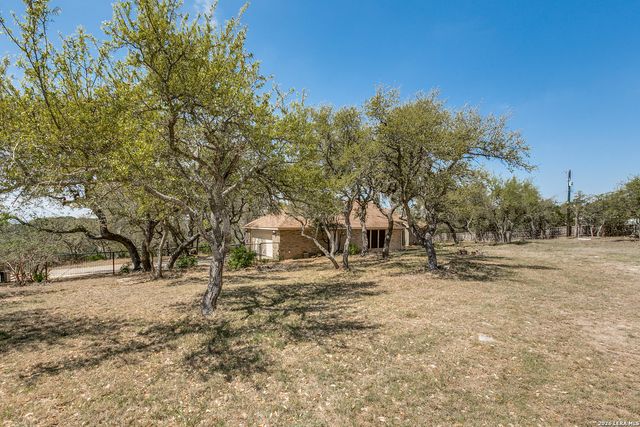 2577 John Charles, Bulverde, TX 78163