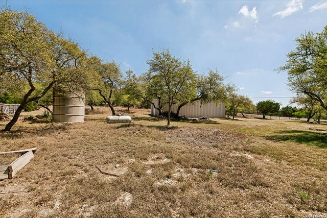2577 John Charles, Bulverde, TX 78163