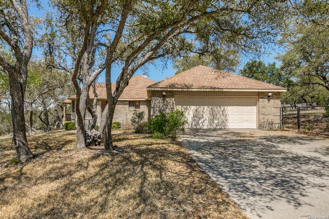 2577 John Charles, Bulverde, TX 78163