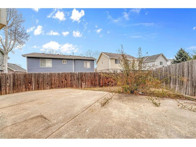 4240 S Ireland St, Aurora, CO 80013