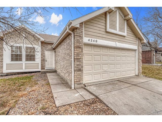 4240 S Ireland St, Aurora, CO 80013