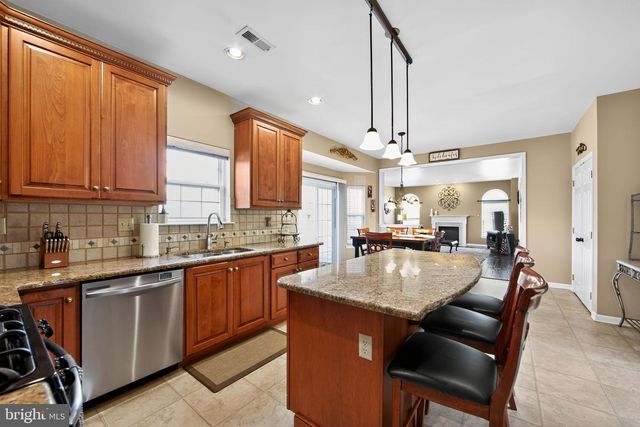 4013 BITTERSWEET CIR, Collegeville, PA 19426