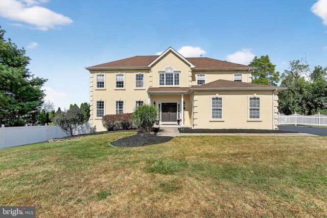 4013 BITTERSWEET CIR, Collegeville, PA 19426