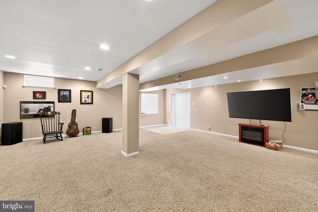 4013 BITTERSWEET CIR, Collegeville, PA 19426