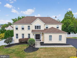 4013 BITTERSWEET CIR, Collegeville, PA 19426