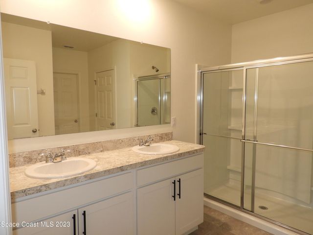 3782 Coachman Lane SE, Palm Bay, FL 32909