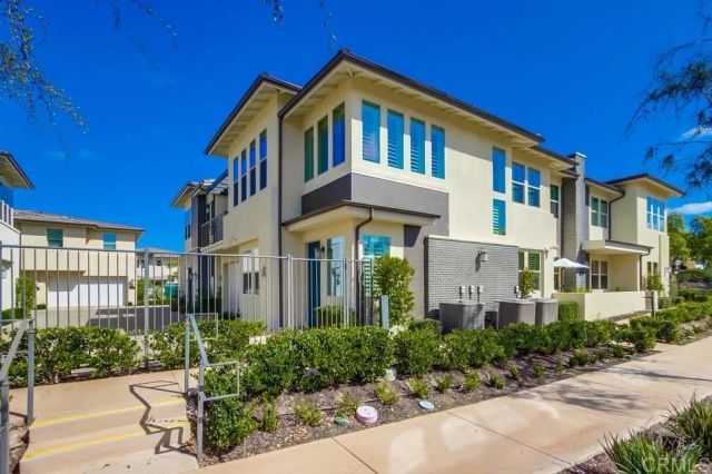16750 Coyote Bush 47, San Diego, CA 92127