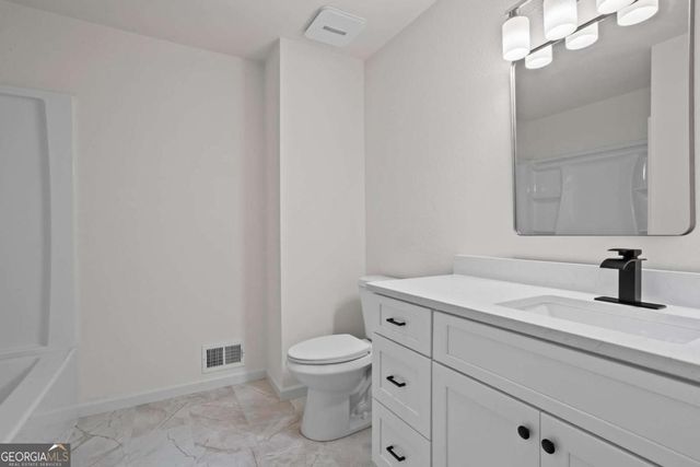 4899 Hawk Trail NE, Marietta, GA 30066