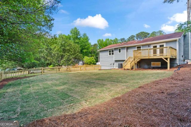4899 Hawk Trail NE, Marietta, GA 30066