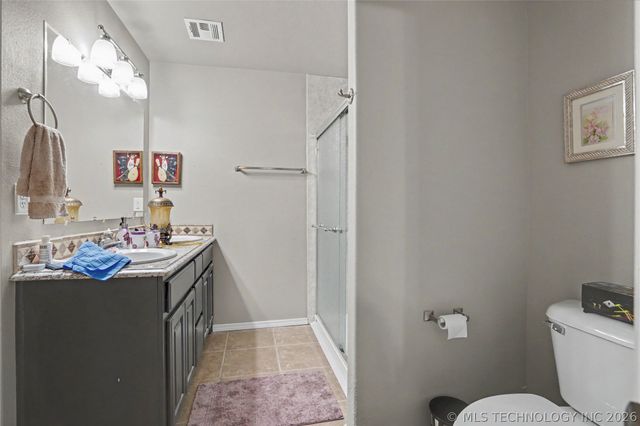 205 1st Street SE, Inola, OK 74036