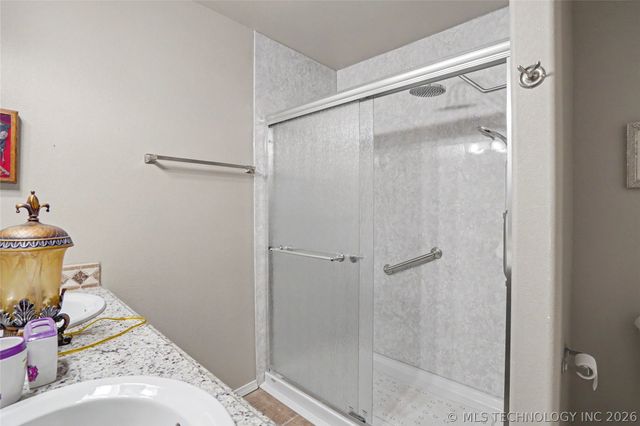 205 1st Street SE, Inola, OK 74036