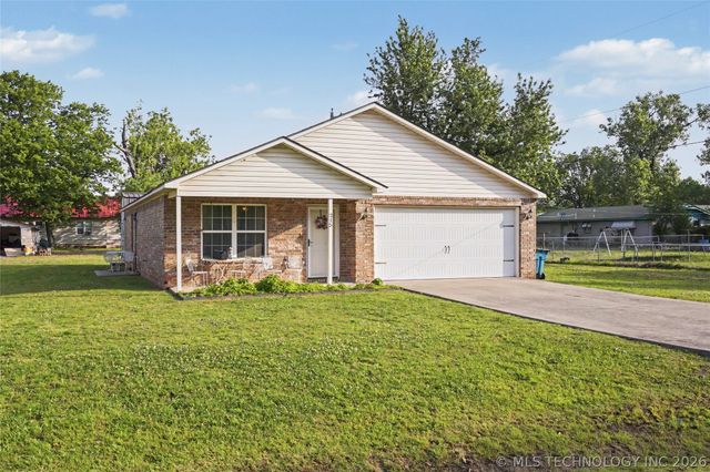 205 1st Street SE, Inola, OK 74036