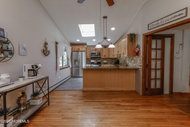 99 Old Main Shore Road, Barnegat, NJ 08005