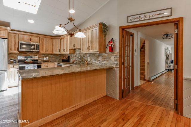 99 Old Main Shore Road, Barnegat, NJ 08005