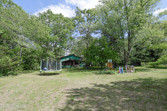 99 Old Main Shore Road, Barnegat, NJ 08005