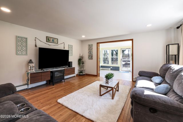 99 Old Main Shore Road, Barnegat, NJ 08005