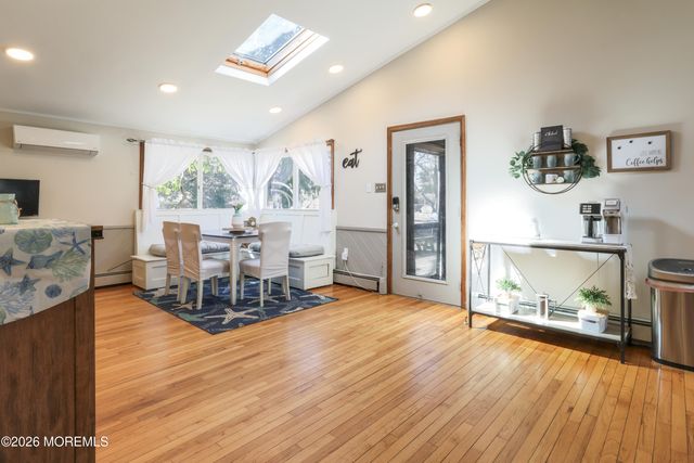 99 Old Main Shore Road, Barnegat, NJ 08005