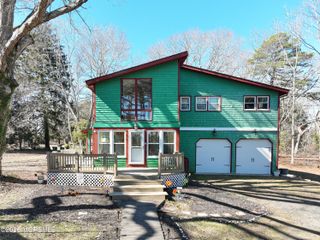 99 Old Main Shore Road, Barnegat, NJ 08005