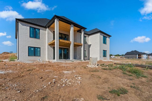 5289 Morningwood Avenue, Springfield, MO 65810