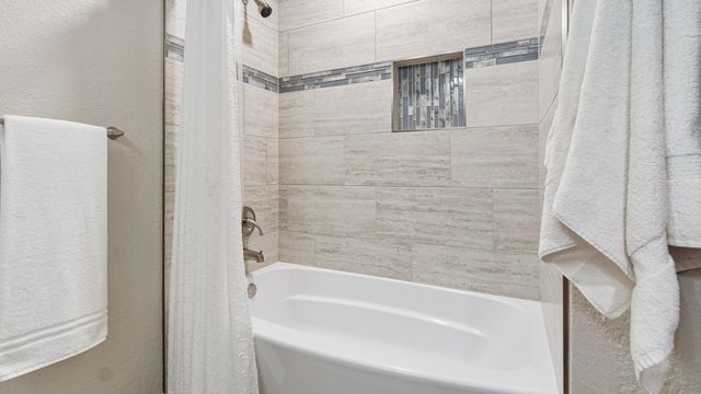 621 E Shipwreck Road, Santa Rosa Beach, FL 32459