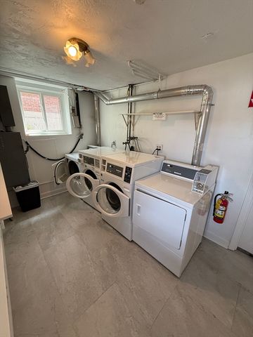 20 Coolidge Hill Road 3, Watertown, MA 02472